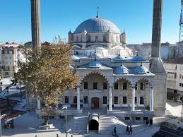 OSMANLI CAMİİ’NİN TUVALET VE ABDESTHANELERİ YENİLENİYOR